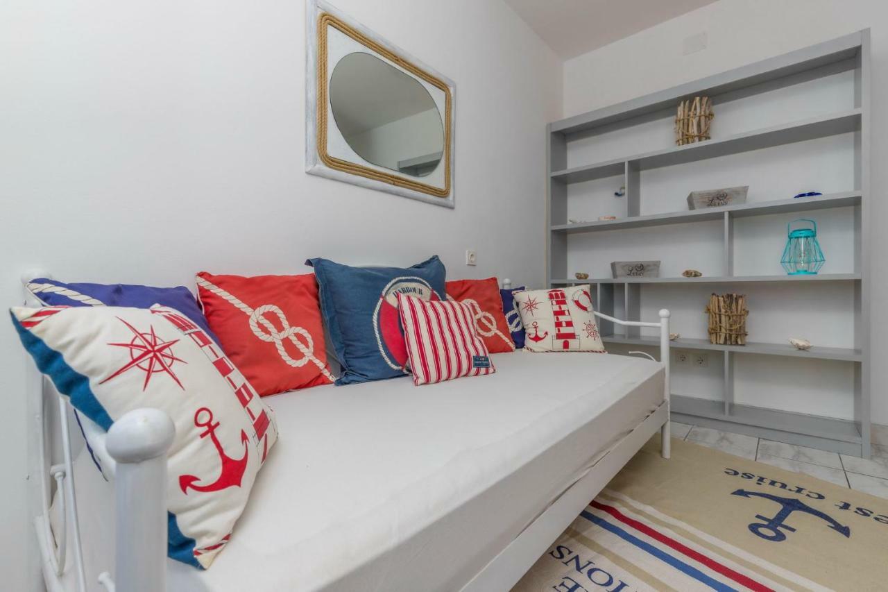 Apartments Adriatic 2 Криквеница Екстериор снимка